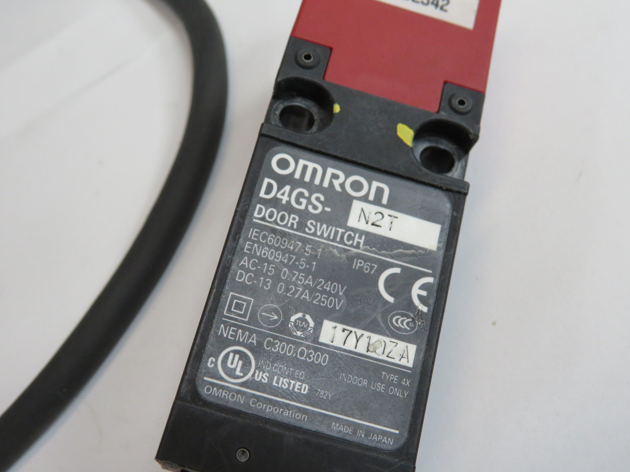 Omron D4GS-N2T Door Switch 34" Cable USED