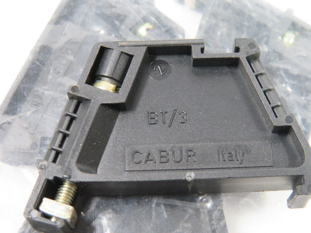 Cabur BT/3 End Bracket Lot of 4 BLACK USED