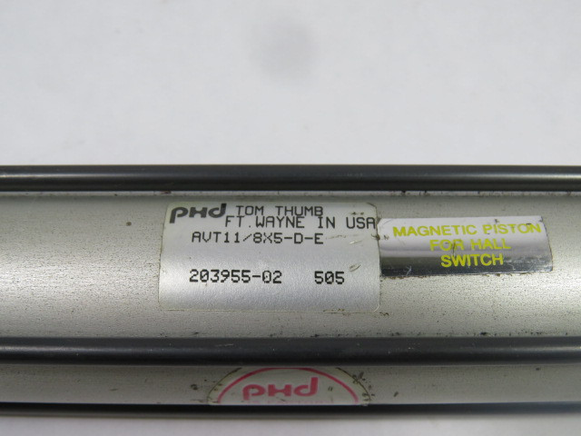 Phd AVT-1-1/8X5-D-E Pneumatic Air Cylinder 1-1/8" Bore 5" Stroke USED