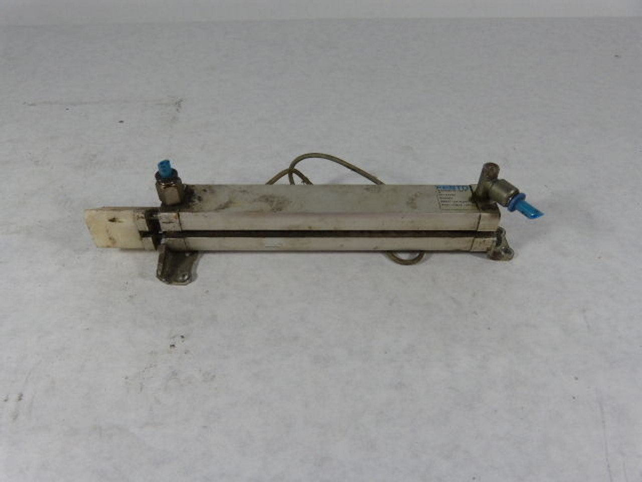 Festo ADNGF-16-150-P-A Pneumatic Cylinder 10 BAR 145psi USED