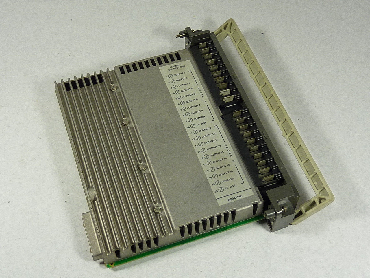Modicon AS-B804-116 Output Module USED