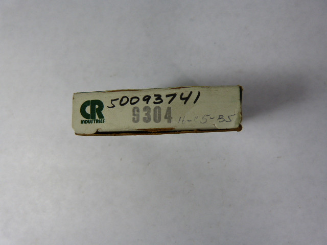 Chicago Rawhide 9304 Oil Seal .938x1.5x0.25" ! NEW !