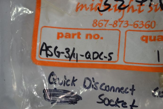 Asgco ASG-3/4-QDC-S Quick Disconnect Coupling Socket 3/4" ! NOP !