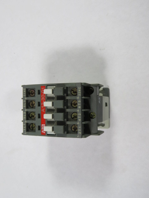ABB A12-30-01 Contactor 100-120V 50/60Hz USED
