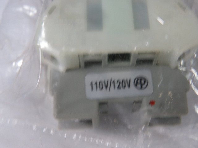 Power Fist 0700327 Momentary Pushbutton Switch 6A@125V 3A@300V ! NWB !