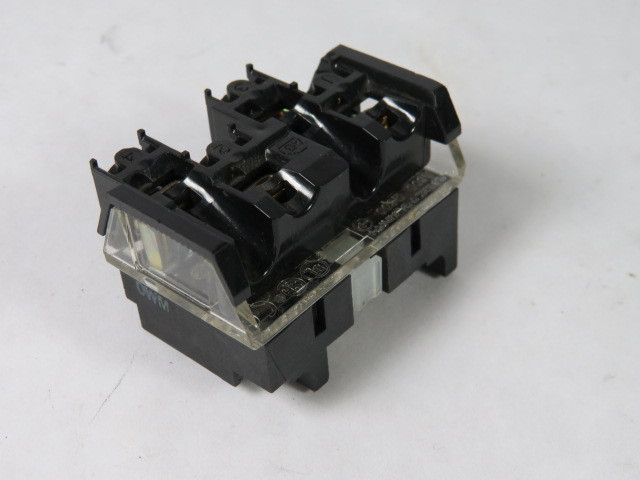 Allen-Bradley 800TC-XA Shallow Contact Block 1NO 1NC 600VAC USED