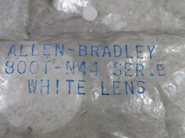 Allen-Bradley 800T-N44 Series B Indicator Light Lens Cap White 30mm ! NWB !