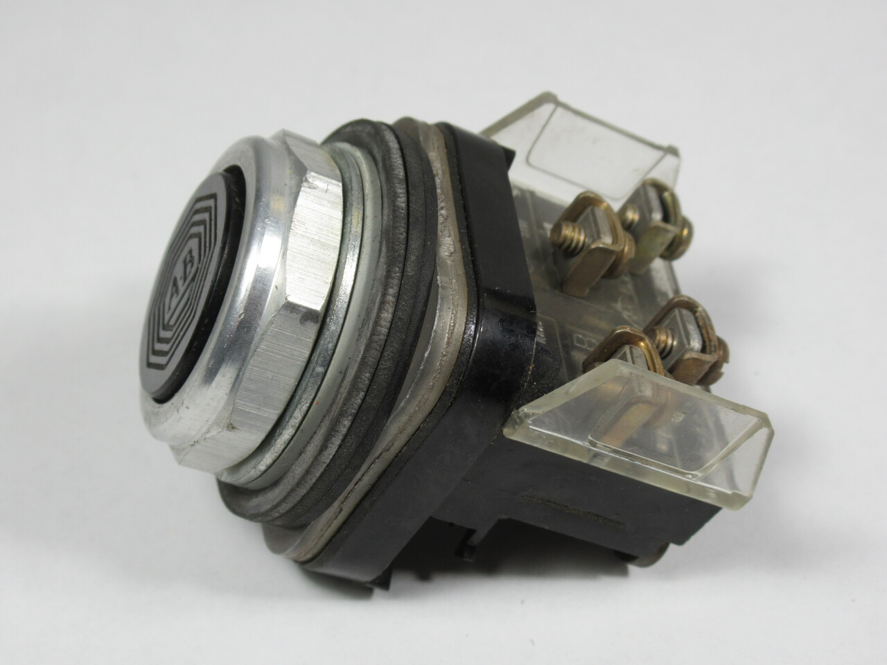 Allen-Bradley 800T-A2A Series N Push Button 1NO 1NC Black Flush Head USED