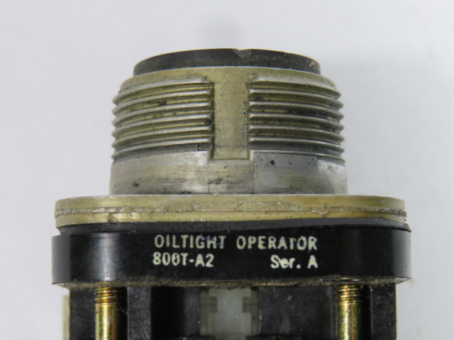 Allen-Bradley 800T-A2A Series A Push Button 1NO 1NC Black Flush Head USED