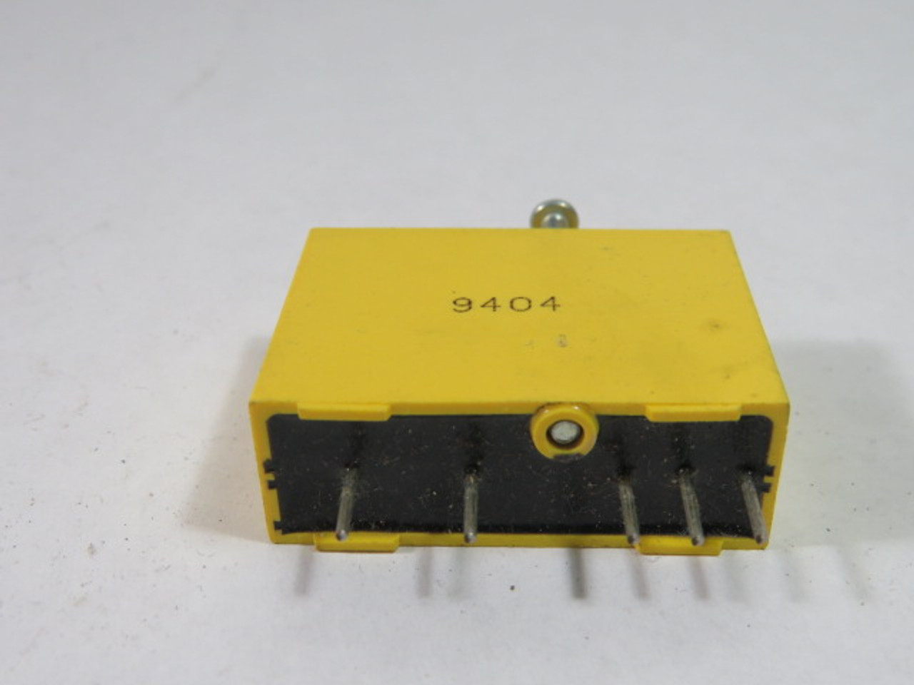 Grayhill 70-IAC5 AC Input Module Input 5mA 120V Output 10mA 5VDC USED