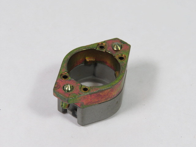 EAO 704.960.5 Mounting Bayonet Flange Snap-On Grey USED