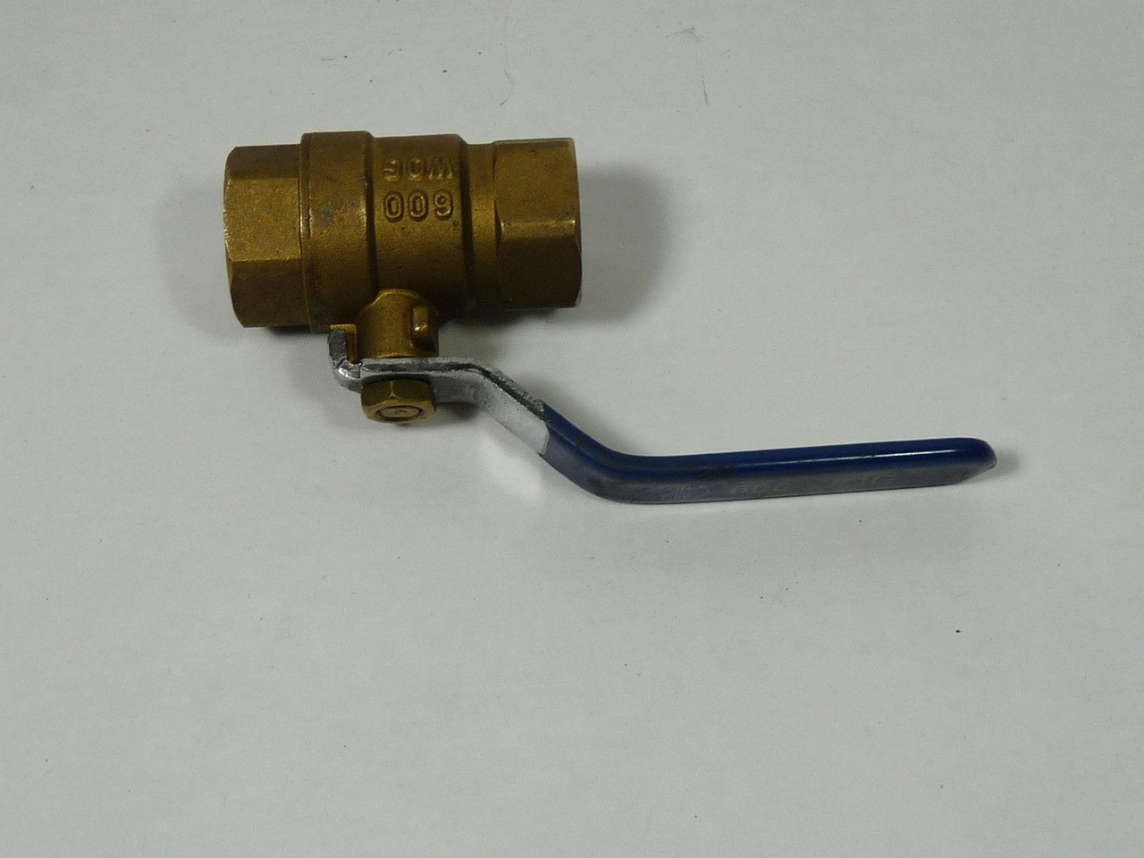 Conbraco Apollo 600-WOG Brass Ball Valve 3/4" 150PSI USED
