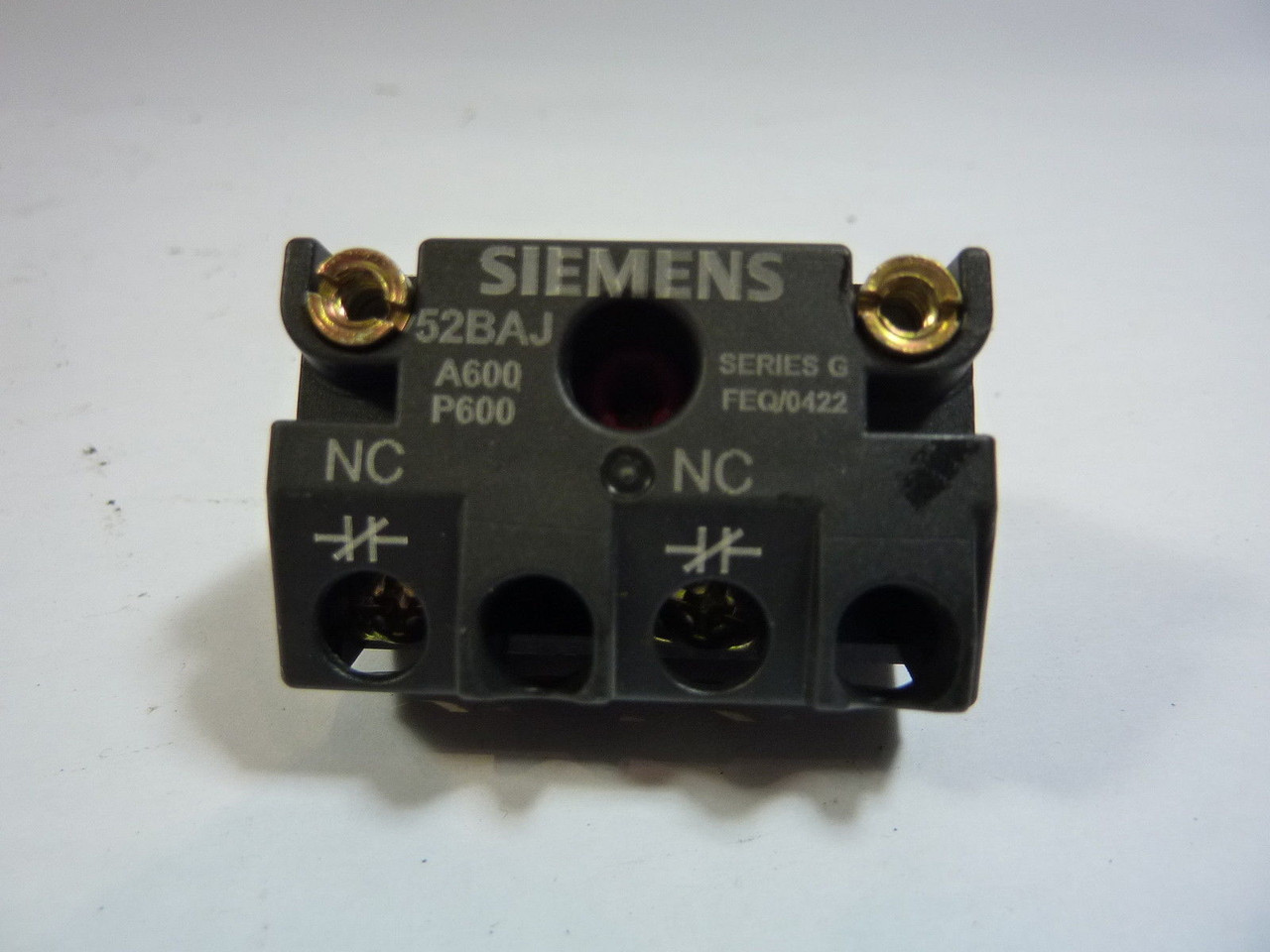 Siemens 52BAJ Contact Block Accessory USED