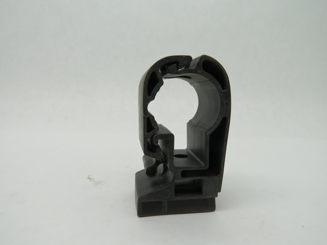 Transair 66972501 Pipe Hanger 1" Lot of 10 USED