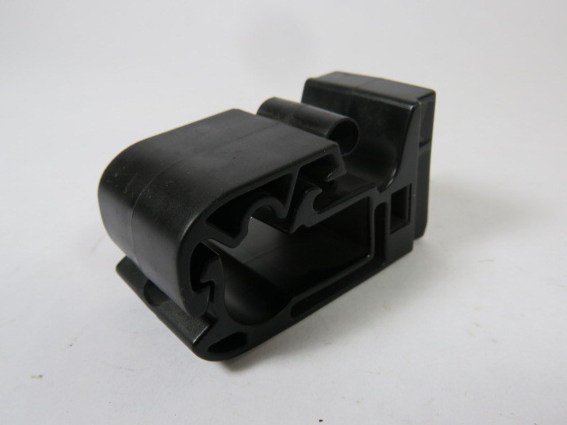 Transair 66971701 Fixing Clip 12" OD USED