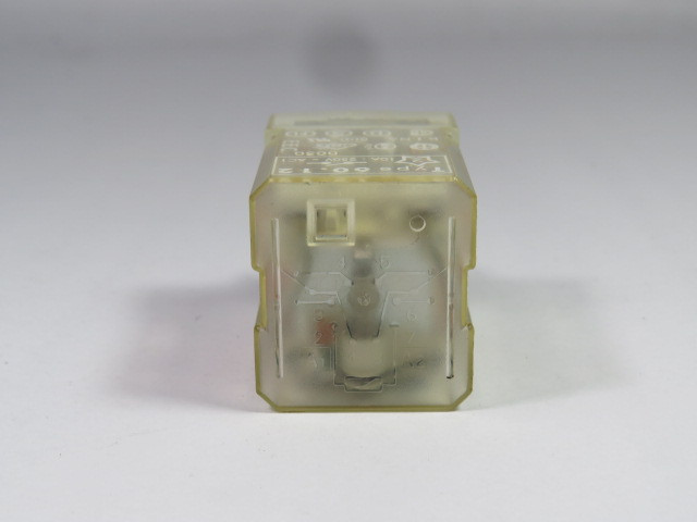 Finder 60.12.8.110.0000 Relay 110VAC 8-Pin C/W Orange LED USED