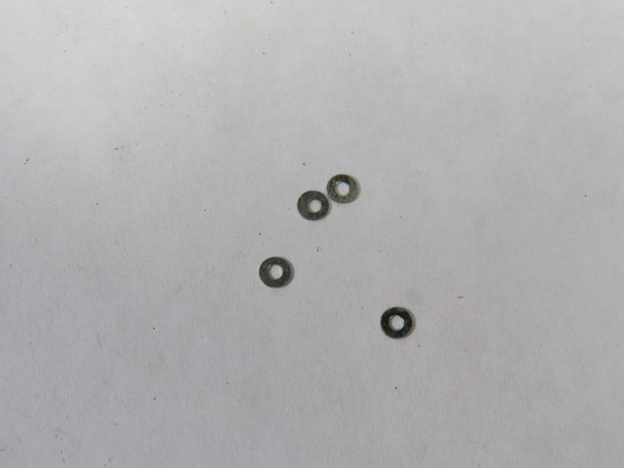 Spaenaur 657-067ZP Round Flat Washer DIN 125A M1.6 Lot Of 4 ! NOP !