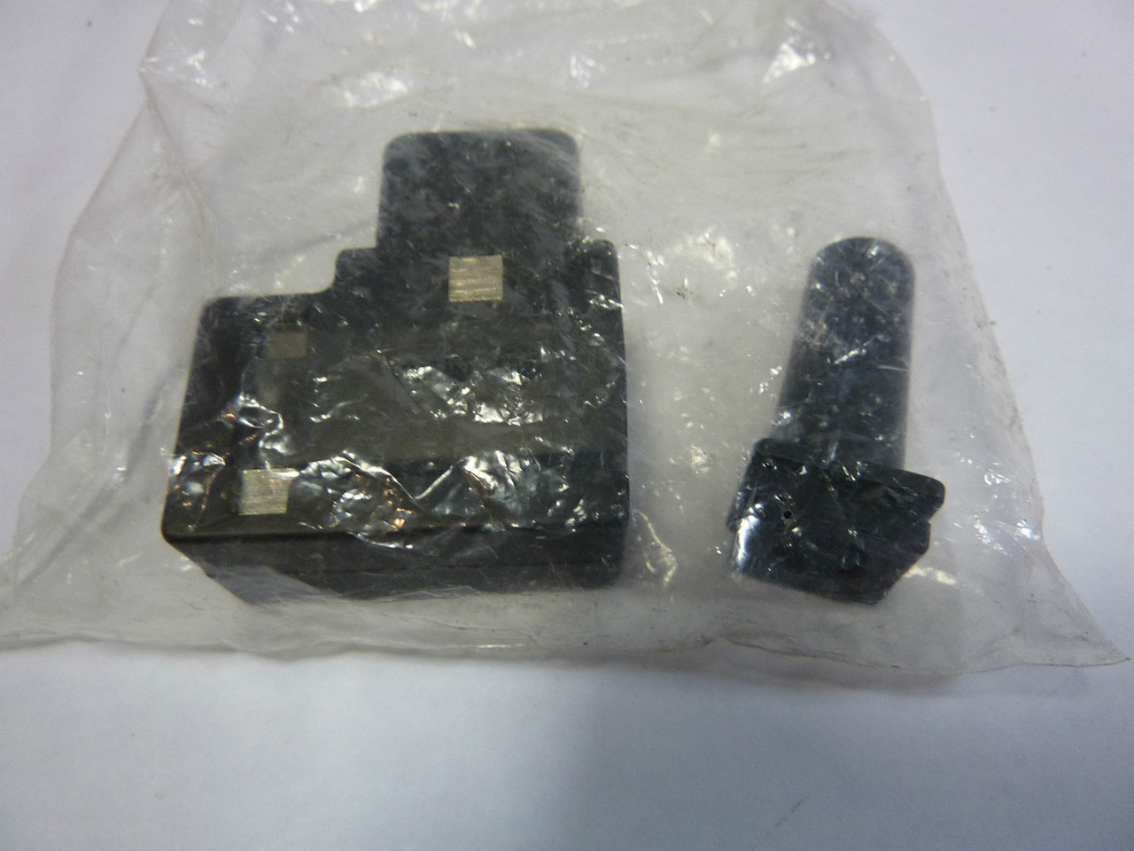 OHEIL 4021 Solenoid Valve 10 Amp 250V ! NEW !