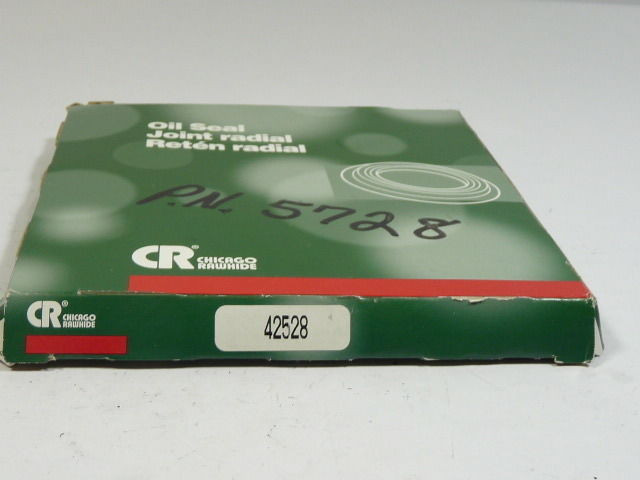 Chicago Rawhide 42528 Oil Seal ! NEW !