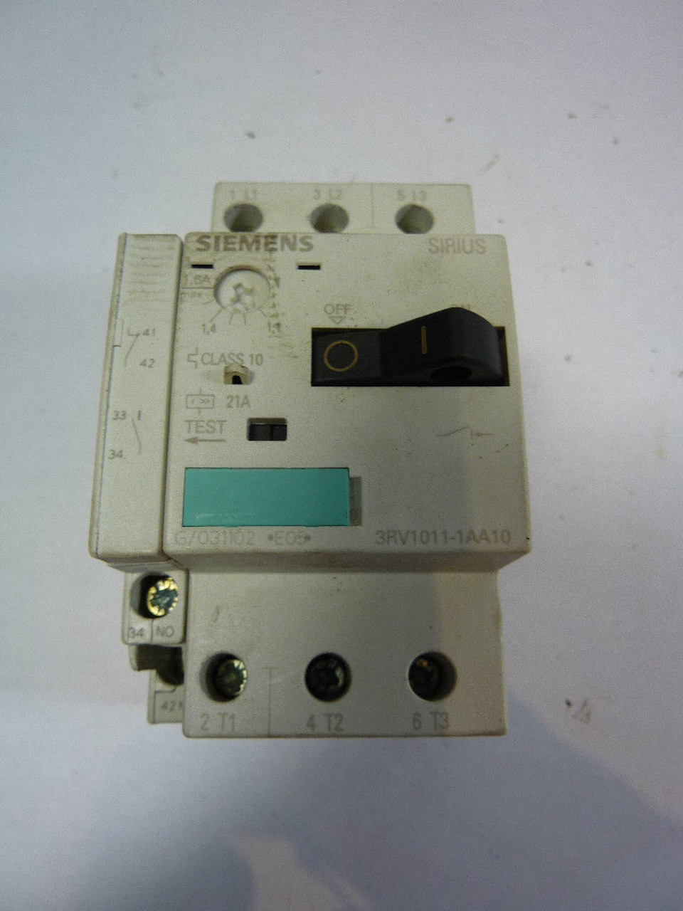 Siemens 3RV1011-1AA10 Starter Protector 1.6 Amp USED