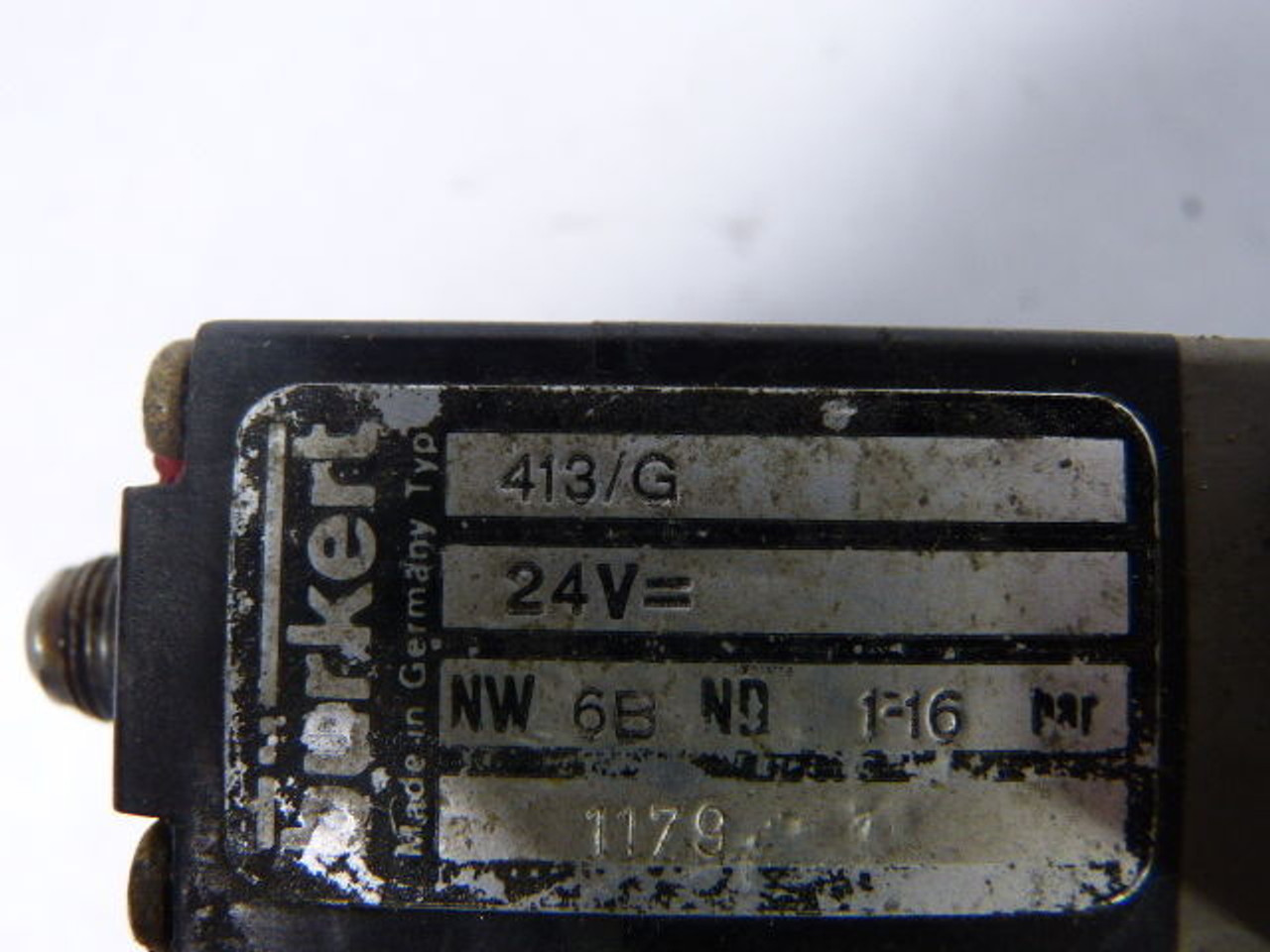 Parker 413/G Solenoid Valve 24V USED