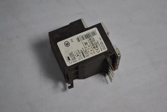 Siemens 3RU1116-1DB0 Overload Relay 2.2-3.2A USED