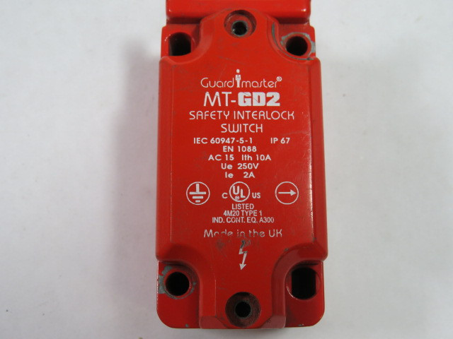 Allen-Bradley 440K-MT55029 Ser C Safety Switch 10A 240V 1NO 3NC ! AS IS !