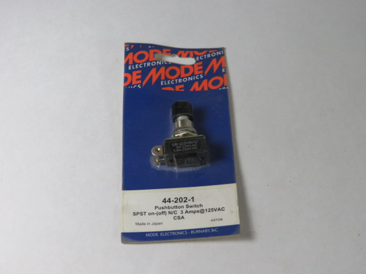 Mode Electronics 44-202-1 Pushbutton Switch 3A 125VAC ! NEW !