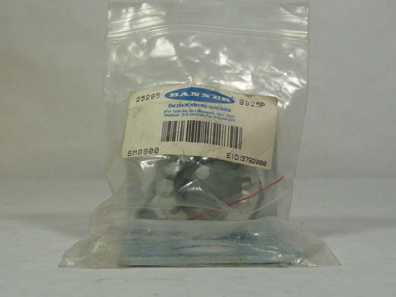 Banner 25285 Right Angle Mounting Bracket ! NEW !