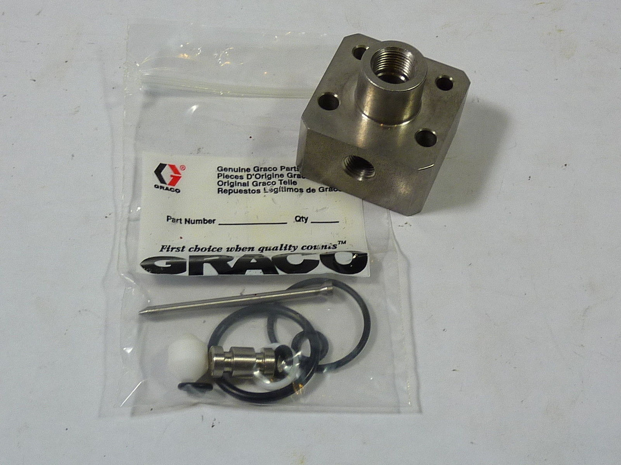 Graco 238242-68-A03 Purge Valve Repair Kit ! NEW !