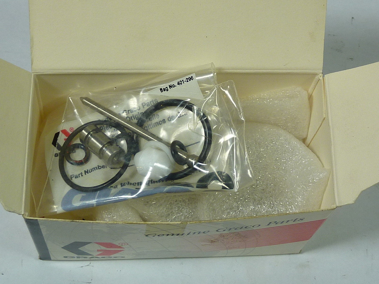 Graco 238242-73-B04 Purge Valve Repair Kit ! NEW !