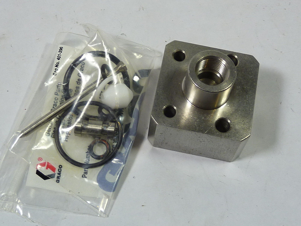 Graco 238242-73-B04 Purge Valve Repair Kit ! NEW !
