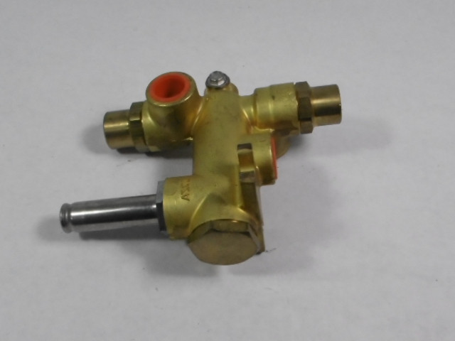 Asco 3-5/8B Valve Body Only Brass 3-Way 5/8" USED