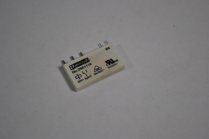 Phoenix Contact 2961118 REL-MR-60DC/21 Miniature Power Relay 60VDC USED