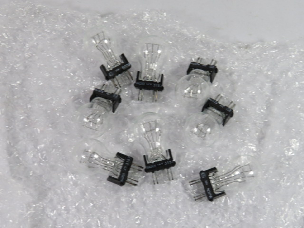 Wagner 3157 Light Bulb Dual-Contact 12V 32/3CP Lot of 7 NOP
