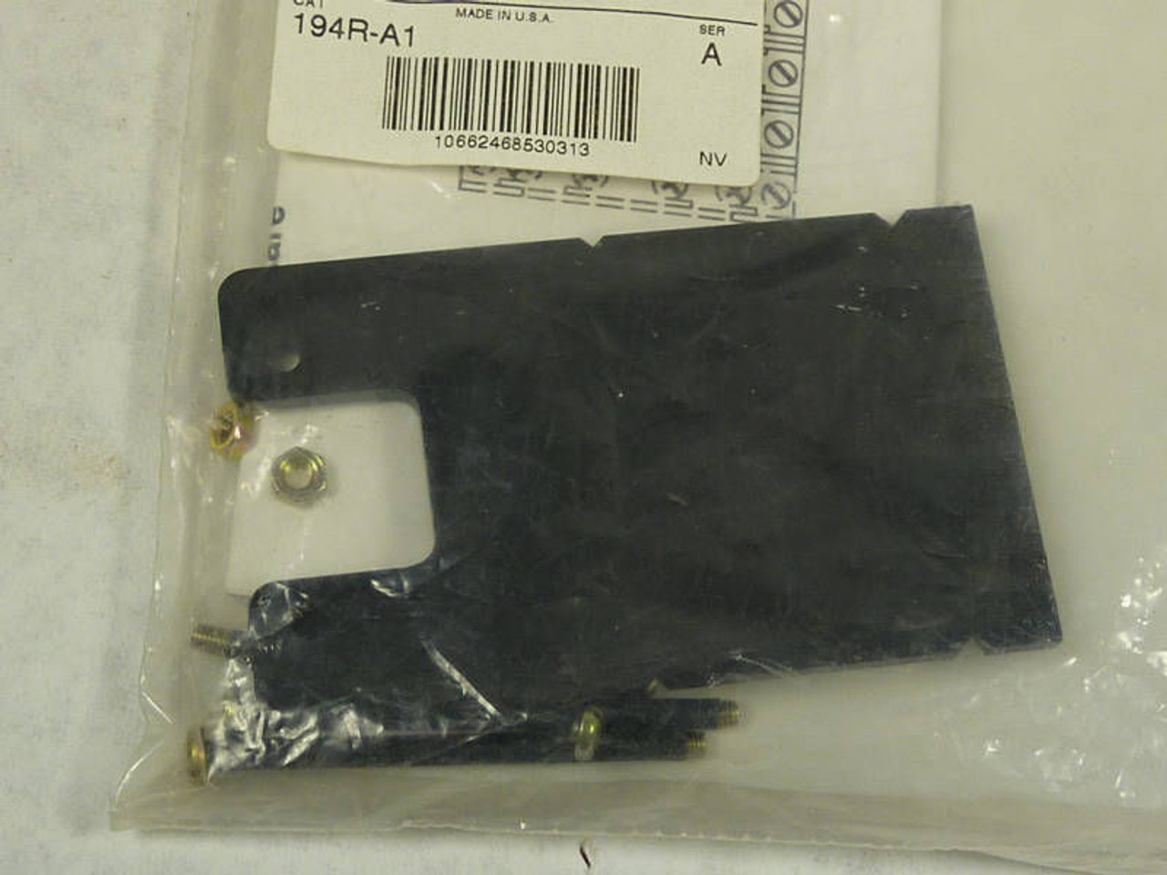 Allen-Bradley Auxiliary Support for 5-8 Circuits ! NWB !