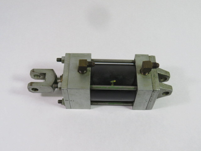 Schrader Gold Medallion 2-1/2-2 Pneumatic Cylinder 2-1/2" Bore 2" Stroke USED
