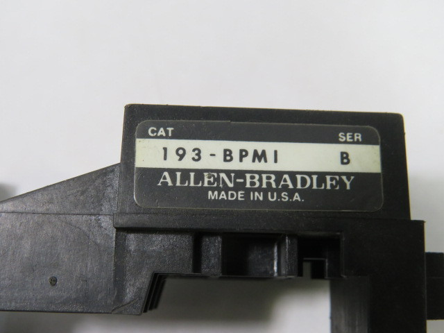 Allen-Bradley 193-BPM1 Series B Base Mounting Adapter For Overload Relay USED