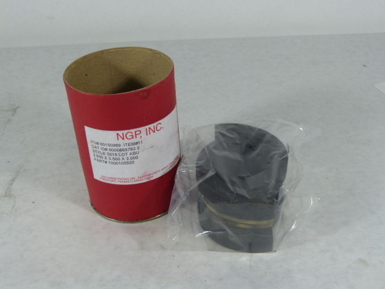 NGP 1000105525 Split Lantern Ring 2.500 x 3.500 x 2.000 ! NEW !