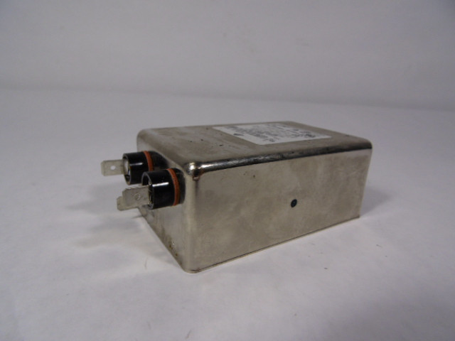 Corcom 10VR7 Power Line Filter 10amp 700UA USED