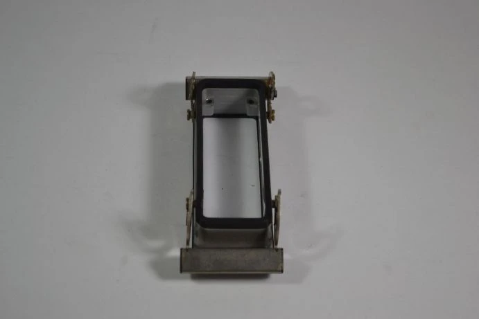 Weidmuller 1212400000 Connector Base Size 8 HDC 24B ABU USED