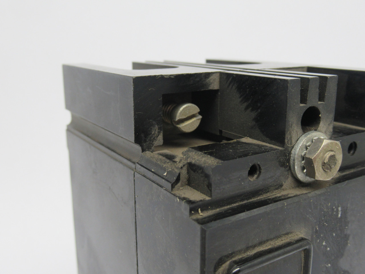 Westinghouse EHB2030 Molded Case Circuit Breaker 30A 2-Pole BROKEN FRAME USED