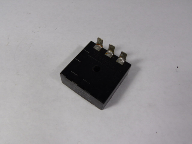 Syracuse Electronics SIPA 8B123M Capacitor 24VAC 1amp USED