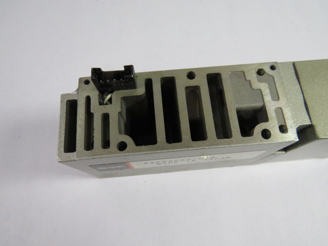 SMC VVFS3000-22A Solenoid Valve USED