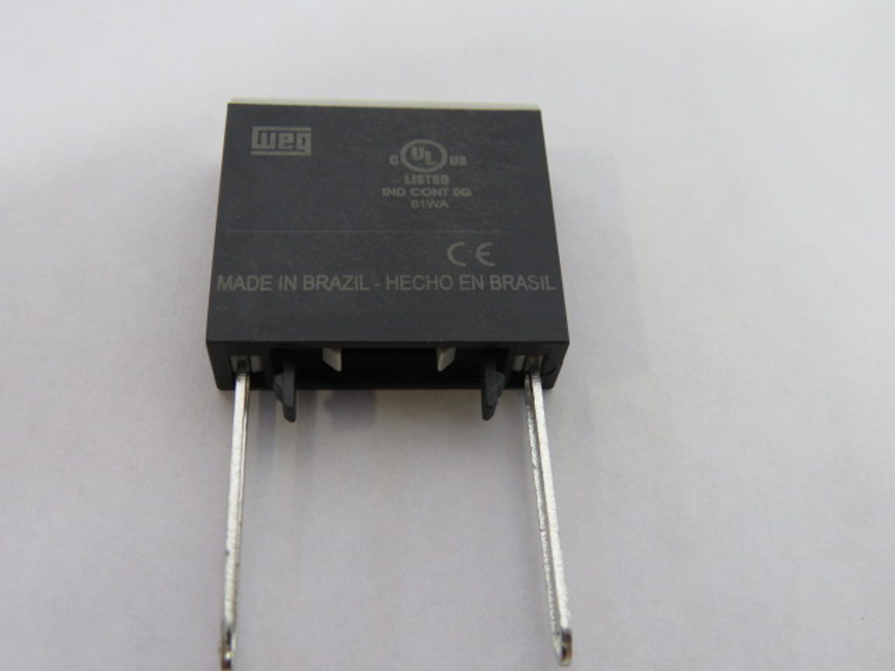 Weg VRC0-1E49 Surge Suppressor Varistor 12-48VAC 12-60VDC USED