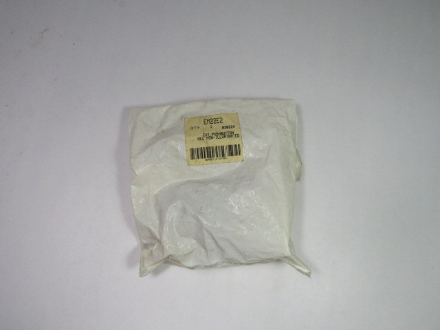 Cutler-Hammer EM22E2 Push Button Non-Illuminating RED ! NEW !