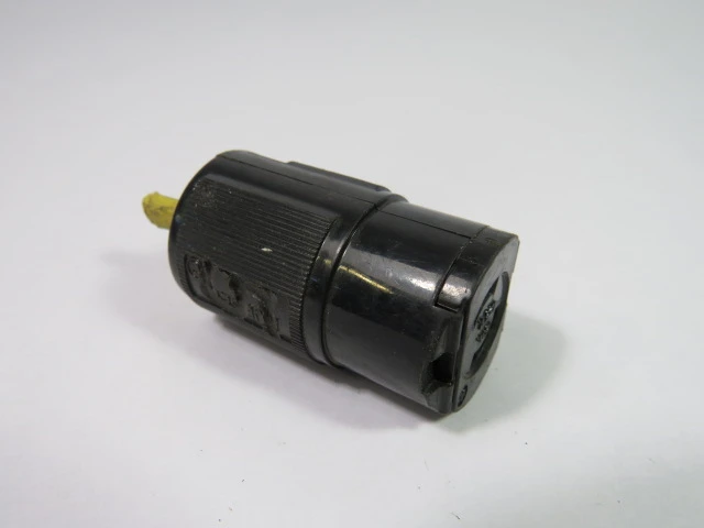 Hubbell HBL7464V Midget Twist-Lock Connector 15A 125V 2W 2P USED