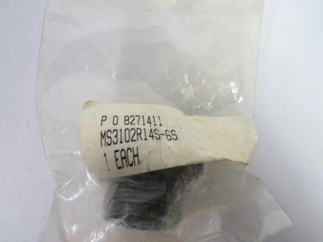 ITT Cannon MS3102R14S-6S Circular Connector Size 14S 6 Contact NWB