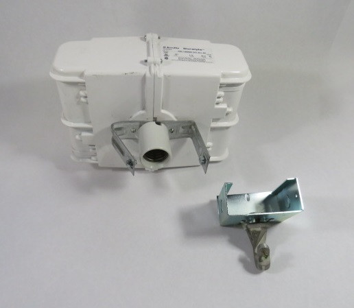 Acculite HB5-1000MH-347-22-L-BC High Performance Luminaire Base 100W ! AS IS !