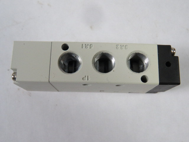 Mindman MVAA-180-4A1-NPT Directional Control Valve 1/8" NPT 4-Way 5 Port ! NOP !